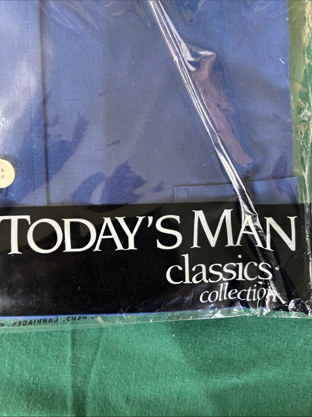 Today’s Man Men's Blue Dress Shirt with White Collar - Picture 3 of 4